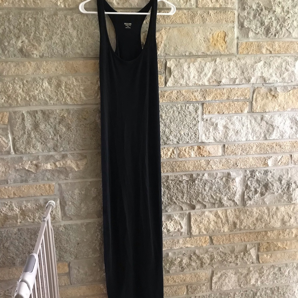 Black maxi
